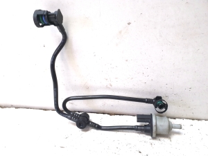 AUDI A4 B9 (2015–2026) Pipe 04E133366 - 3