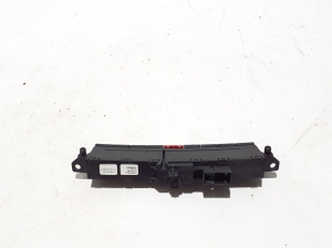 FIAT 500L (2012–2018) Hazard light switch 735587841 - 4