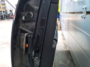 Skoda Superb (2008–2015) Rear side doors and their parts - 2
