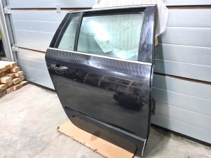 Skoda Superb (2008–2015) Rear side doors and their parts - 4