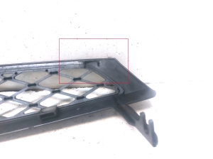 Ford Focus (1998–2005) Front grille 2M518200A6W - 5