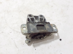 FIAT 500L (2012–2018) Engine mount 55702833 - 2