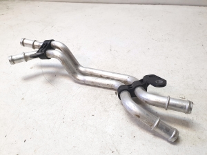 AUDI A4 B9 (2015–2026) Pipe 8W0121400B - 3