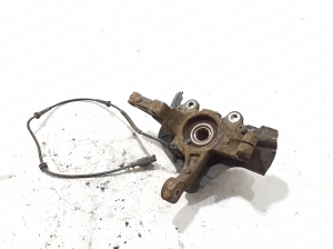 FIAT 500L (2012–2018) Front wheel hub 51910432 - 3