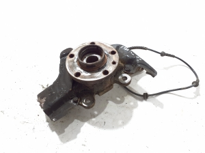 FIAT 500L (2012–2018) Front wheel hub 51910431 - 2