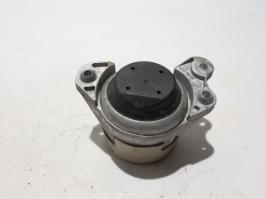 Mercedes Benz AMG GT AMG GT X290 (2018–2026) Engine mount A2132406800 - 2