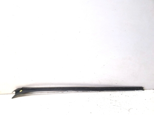 Mercedes Benz GL-Class 166 (2012–2015) Zierleiste A-Säule außen A1666901180 - 2