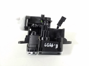 Mercedes Benz SL-Class 230 (2001–2012) Glove box light switch A2306800084 - 3