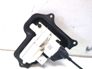 Mercedes Benz GL-Class 166 (2012–2015) Front door lock A2227200535 - 4