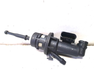 Kupplungsnehmerzylinder - 3C0721388A