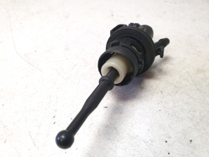 Volkswagen Passat B6 (2005–2010) Clutch slave cylinder 3C0721388A - 3