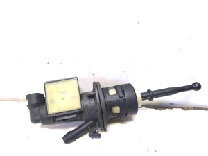 Volkswagen Passat B6 (2005–2010) Clutch slave cylinder 3C0721388A - 6