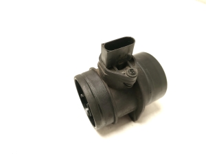 AUDI A3 8P (2003–2012) Débitmètre d’air 074906461B - 5