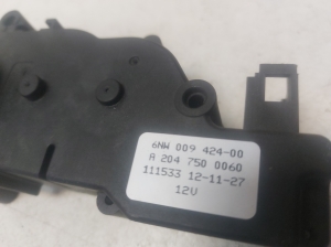 Mercedes Benz GL-Class 166 (2012–2015) Heckklappe Zuziehhilfe A2047500060 - 4