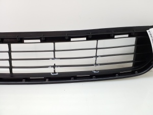 TOYOTA RAV 4 A4 (2012–2018) Front bumper lower grille 5311242090 - 4