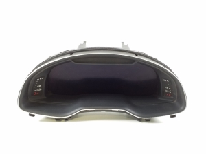 Kombiinstrument - 4M0920794B
