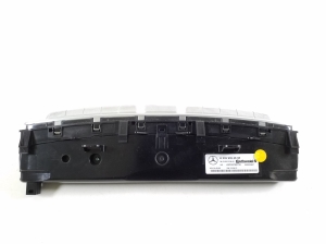 Mercedes Benz C-Class 205 (2014–2021) Heater control panel A2059054806 - 2