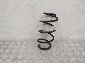 Polestar 2 II (2021–2026) Front spring 32333260 - 3