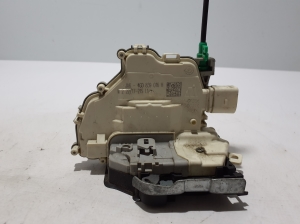 AUDI A5 (2016–2026) Rear side door lock 4G0839016H - 2