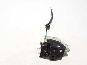 AUDI A5 (2016–2026) Rear side door lock 4G0839016H - 3