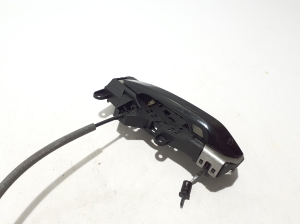 AUDI A5 (2016–2026) Front door external opening handle and its details - 2