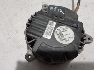 AUDI A5 (2016–2026) Jahutusventilaator ja selle osad 8E0959455 - 3