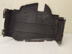 Unterbodenschutz vorne - 95VW6775CB