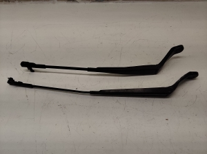 Volkswagen Sharan (1995–2010) Windshield wiper arm 7M3955410 - 3