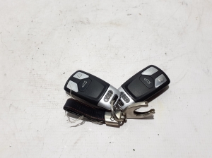 Ignition key - 4M0959754T