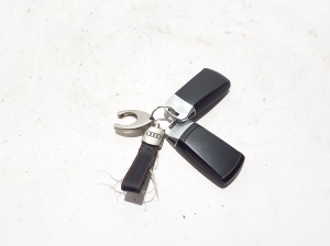 AUDI A5 (2016–2026) Ignition key 4M0959754T - 3