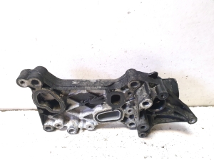 Mercedes Benz GLK-Class 204 (2008–2015) Halter für Ölkühler 70362380 - 4