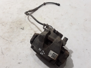Étrier de frein avant - 8W0615123