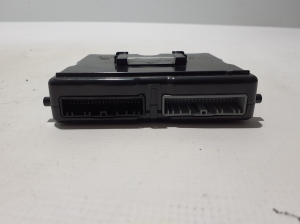 RENAULT Trafic III (2014–2022) Control unit 285250381R - 2