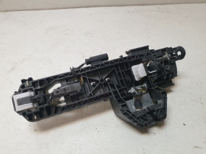 Mercedes Benz GL-Class 166 (2012–2015) Front door exterior handle A2047602434 - 6