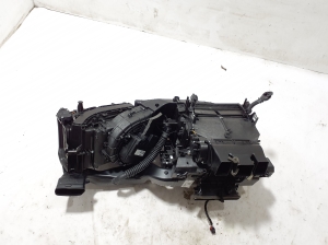 AUDI A5 (2016–2026) Heizung und ihre Teile 8W1816001F - 2