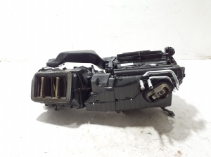 AUDI A5 (2016–2026) Heizung und ihre Teile 8W1816001F - 5