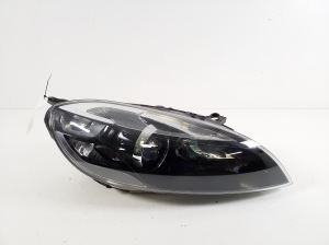 VOLVO V40 (2012–2019) Scheinwerfer und seine Teile 31420008 - 8