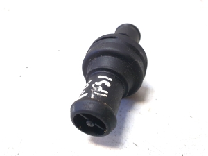AUDI A4 B9 (2015–2026) Toru 1K0121113B - 4