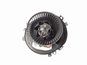 AUDI A3 8V (2012–2020) Heizungsgebläsemotor 5Q2819021B
