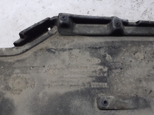 AUDI A5 (2016–2026) Underbody shield 8W6825207B - 2