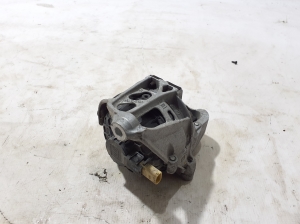 AUDI A5 (2016–2026) Engine mount 4M0199371FC - 3