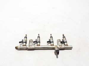 Tuyau de carburant haute pression - 06L133317N