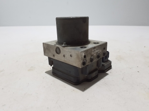 AUDI A5 (2016–2026) ABS unit 8W0614517N - 4