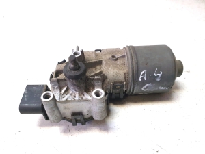Scheibenwischermotor vorne - 8E1955119
