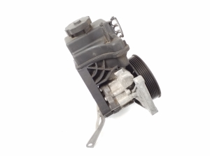 Mercedes Benz SLK-Class 172 (2011–2026) Servopumpe A0064664701 - 2