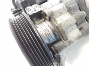 Mercedes Benz SLK-Class 172 (2011–2026) Servopumpe A0064664701 - 4