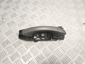Front door exterior handle - 5N0839885H