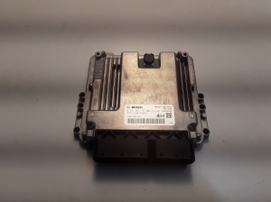 Motorsteuergerät - 9R5ZG230155682