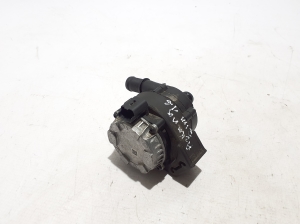 RENAULT Arkana (2019–2026) Auxiliary water pump 210102284R - 4