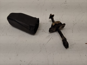 Rear side door opening limiter - 7M0839323